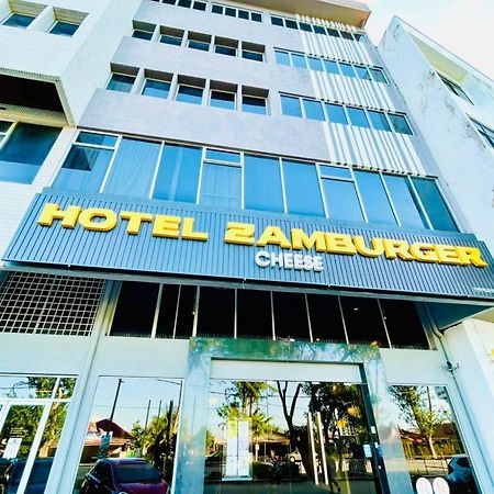 Hotel Zamburger Cheese Melaka מראה חיצוני תמונה
